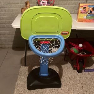 Little Tikes Basketball Hoop